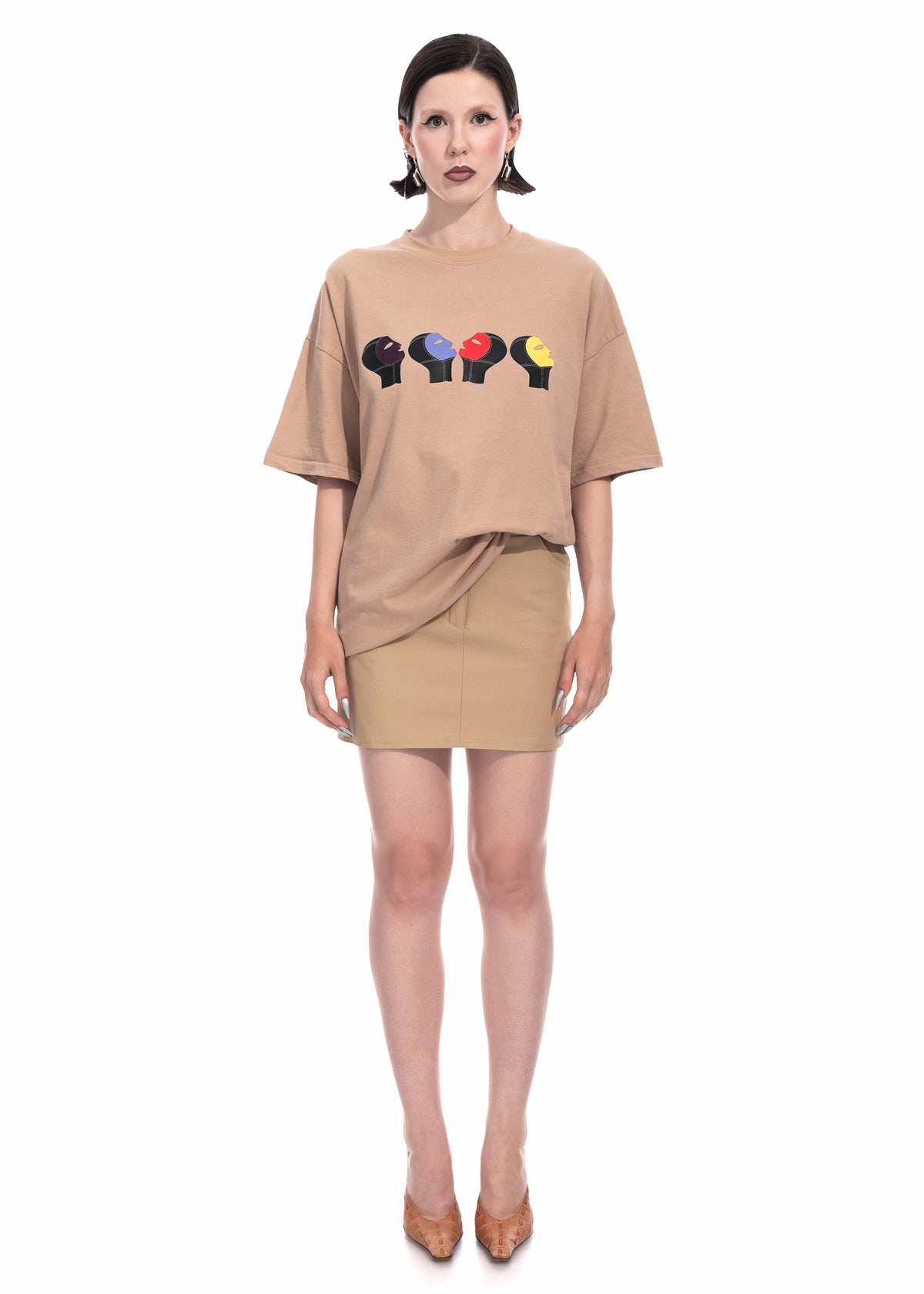 Family Portrait T-shirt in Beige Organic Cotton