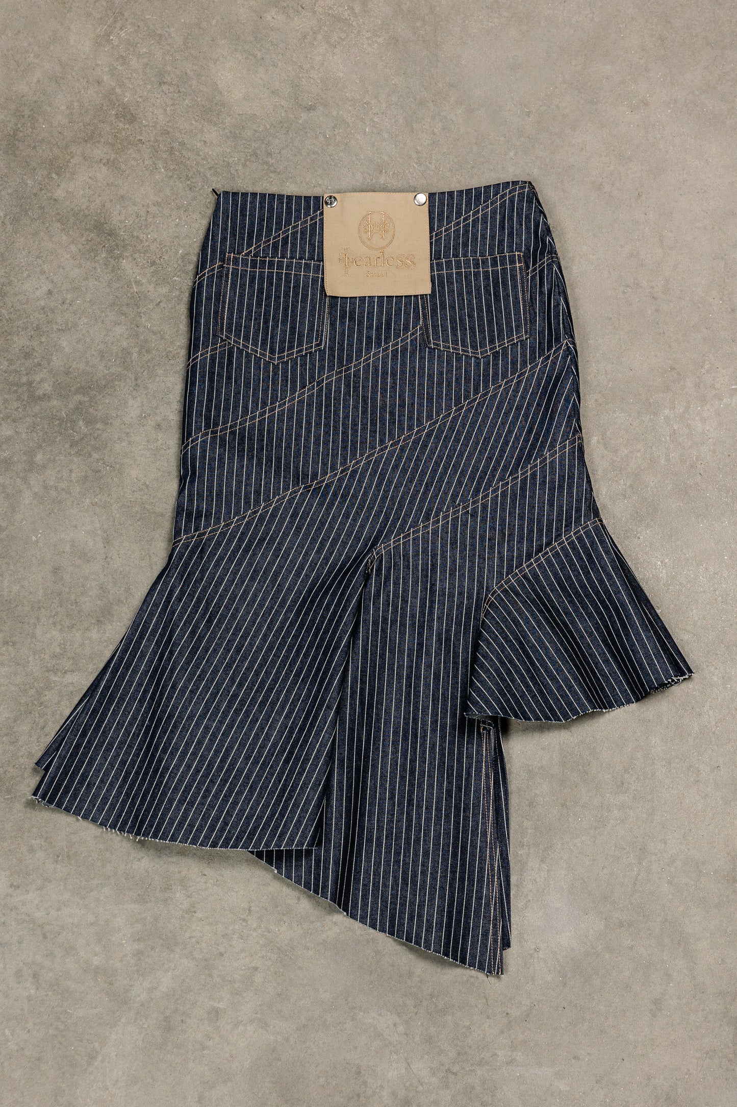 Tearless Pinstripe Denim Asymmetric Skirt